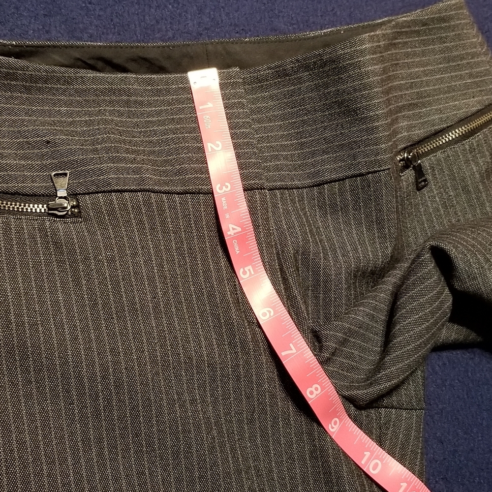 Express Low Rise Editor Pant - Picture 11 of 11